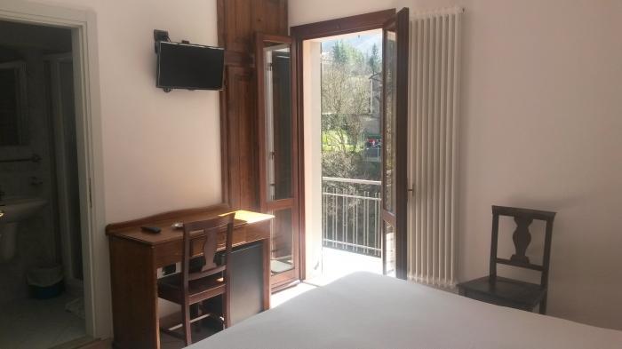 Acquacheta Valtancoli Hotel B&B سان بينيديتو إن ألب المظهر الخارجي الصورة